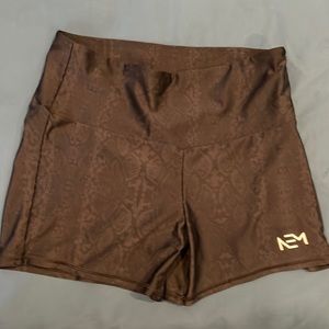 Ryderwear scrunch butt shorts black